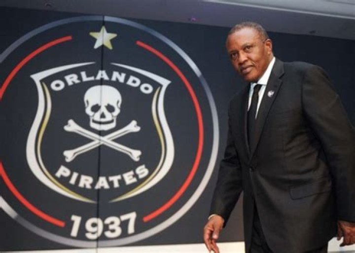 Did orlando pirates coach resigns?